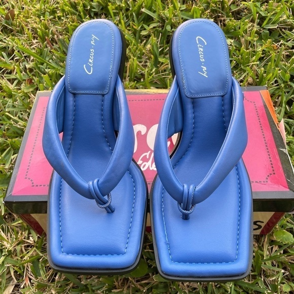 Sam Edelman Heel Woman’s Flats - Picture 3 of 6